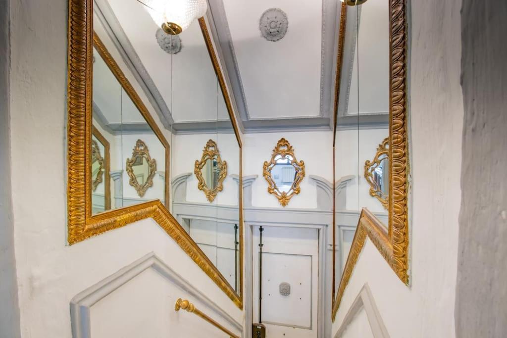 Firenze Duomo 400 Metri *Dimora Degli Specchi* Apartment Bagian luar foto
